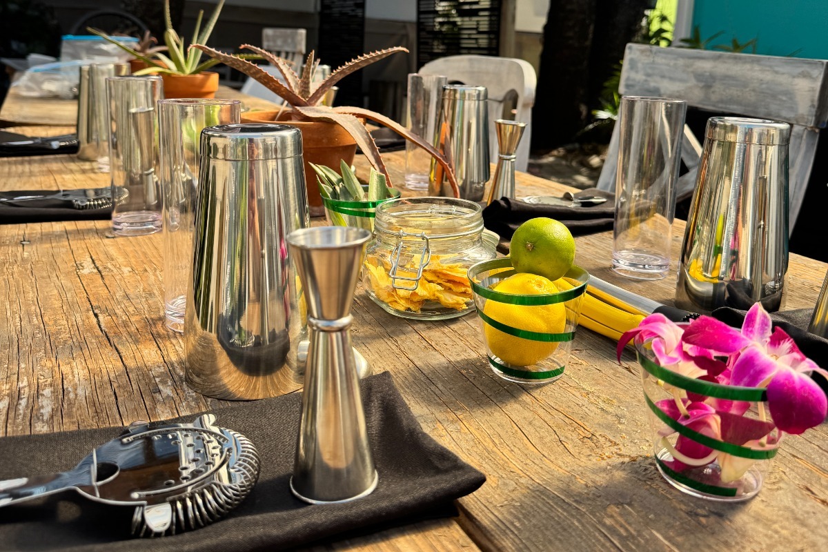 Hands-on Cocktail-Making Class πΉ