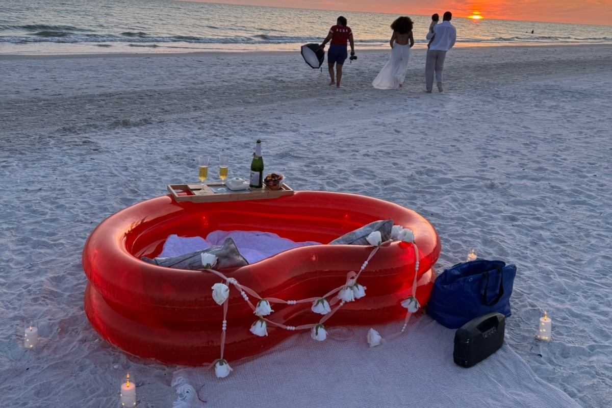 Sunset Beach Date Night! (Or bestie date 👯♀️)