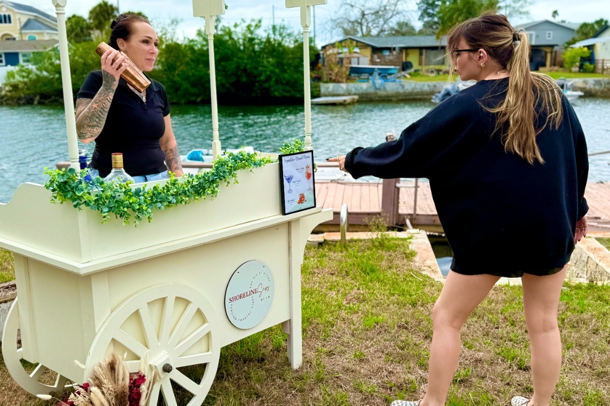 Mobile bar cart rental