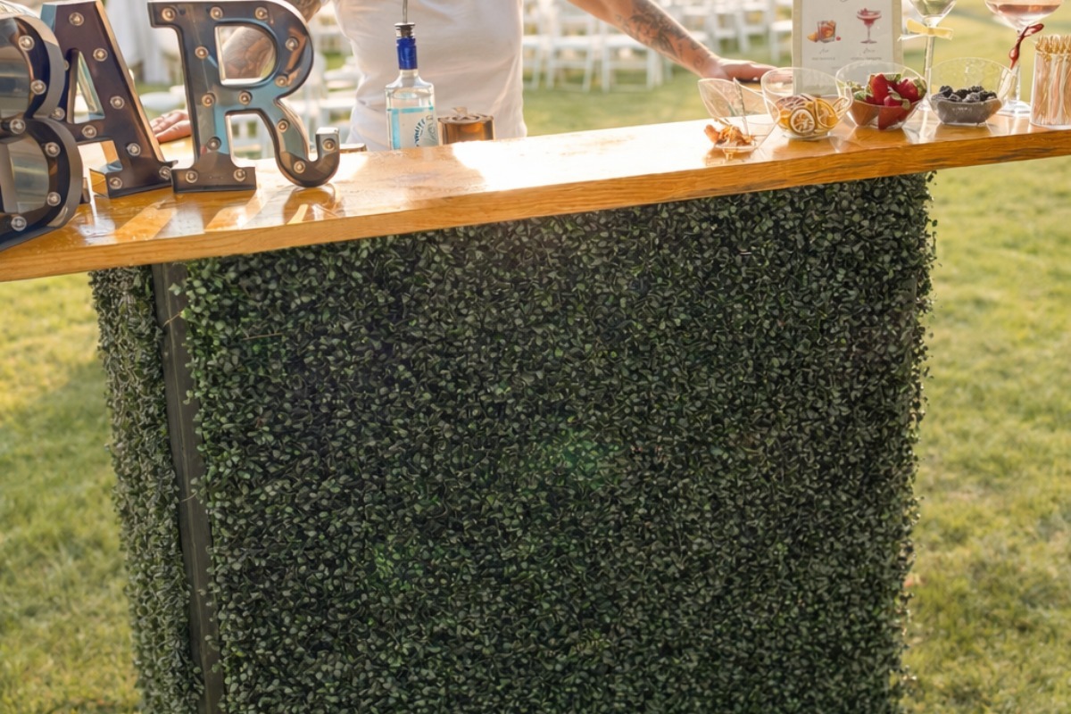 Mobile bar rental